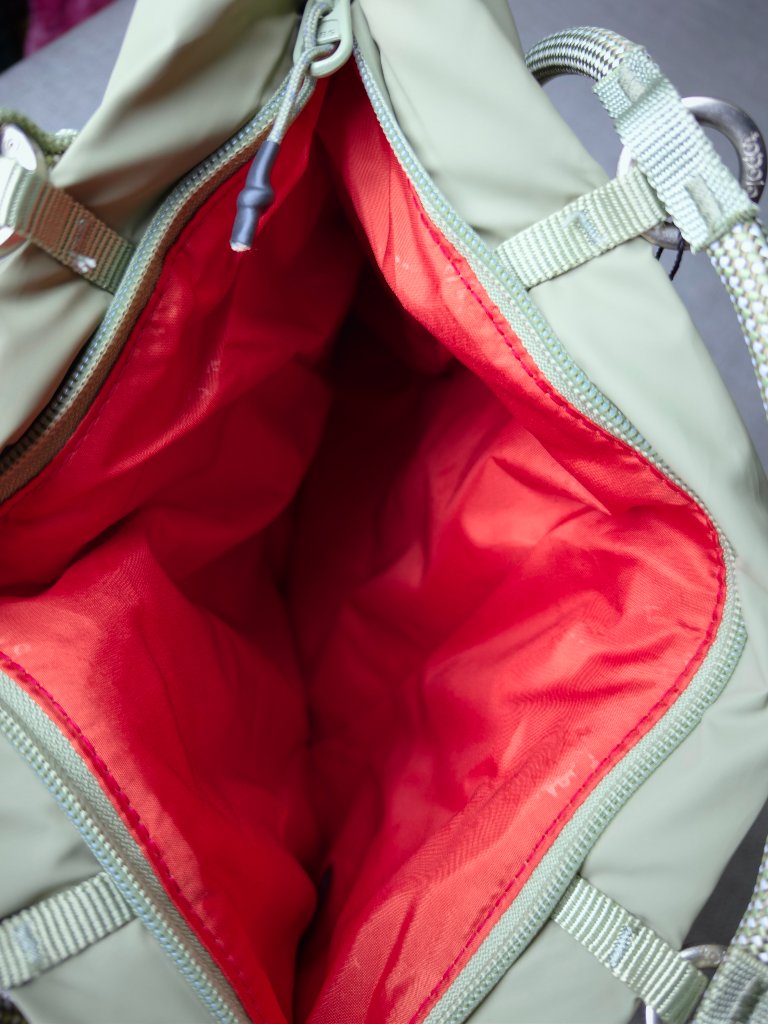 Topologie 16" Cloud Shopper Bag - Moss Green Puffer Tote Laptop Bag — image 3 of 3